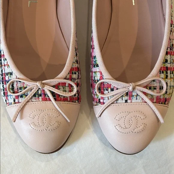 CHANEL Multicolor Tweed Ballet Flats - Picture 6 of 14